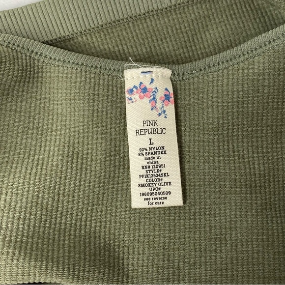 Pink Republic Green Ribbed Crop Tank Top - Picture 6 of 6